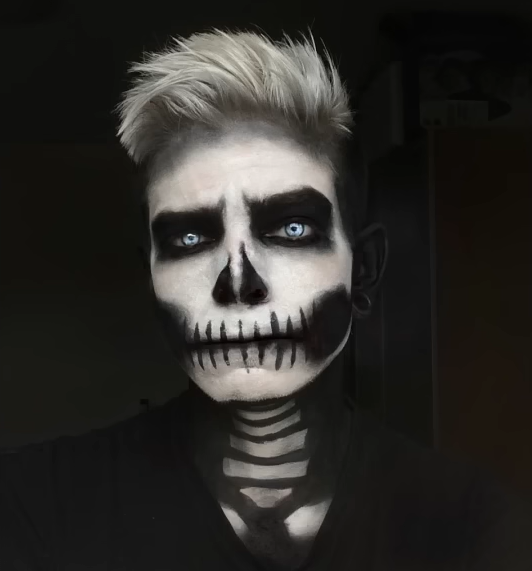 Maquiagem Simples de Caveira